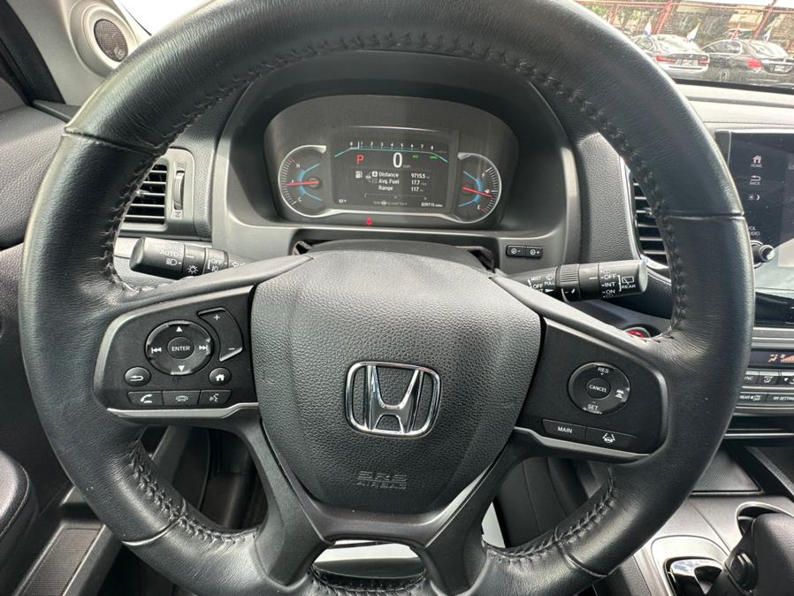 2020 Honda Pilot EX-L AWD, available for sale in Newark, New Jersey | Champion Auto Sales. Newark, New Jersey 2020 Honda Pilot EX-L AWD, available for sale in Newark, New Jersey | Champion Auto Sales. Newark, New Jersey