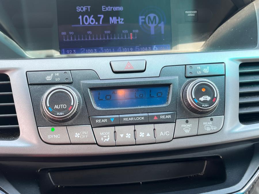 2011 Honda Odyssey EX-L. CLEAN CARFAX. LOW MILES!!!, available for sale in Elmont, New York | Sunrise of Elmont. Elmont, New York 2011 Honda Odyssey EX-L. CLEAN CARFAX. LOW MILES!!!, available for sale in Elmont, New York | Sunrise of Elmont. Elmont, New York