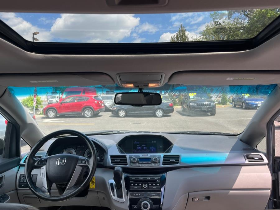 2011 Honda Odyssey EX-L. CLEAN CARFAX. LOW MILES!!!, available for sale in Elmont, New York | Sunrise of Elmont. Elmont, New York 2011 Honda Odyssey EX-L. CLEAN CARFAX. LOW MILES!!!, available for sale in Elmont, New York | Sunrise of Elmont. Elmont, New York