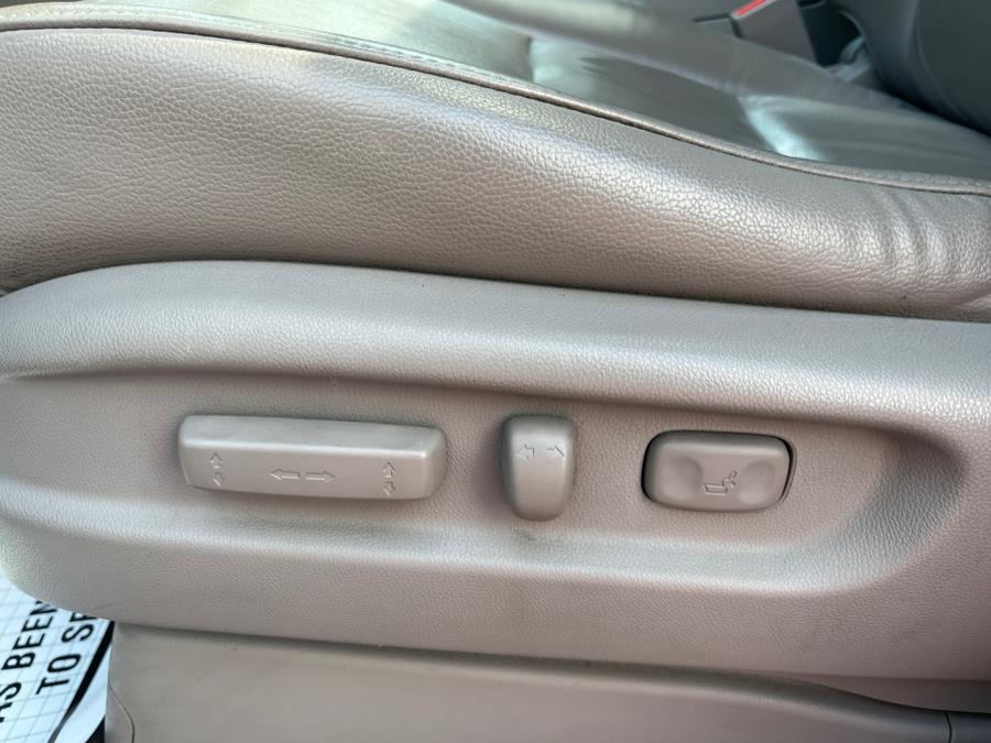 2011 Honda Odyssey EX-L. CLEAN CARFAX. LOW MILES!!!, available for sale in Elmont, New York | Sunrise of Elmont. Elmont, New York 2011 Honda Odyssey EX-L. CLEAN CARFAX. LOW MILES!!!, available for sale in Elmont, New York | Sunrise of Elmont. Elmont, New York