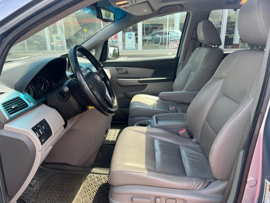 2011 Honda Odyssey EX-L. CLEAN CARFAX. LOW MILES!!!, available for sale in Elmont, New York | Sunrise of Elmont. Elmont, New York 2011 Honda Odyssey EX-L. CLEAN CARFAX. LOW MILES!!!, available for sale in Elmont, New York | Sunrise of Elmont. Elmont, New York