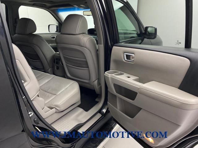 2009 Honda Pilot 4WD 4dr EX-L, available for sale in Naugatuck, Connecticut | J&M Automotive Sls&Svc LLC. Naugatuck, Connecticut 2009 Honda Pilot 4WD 4dr EX-L, available for sale in Naugatuck, Connecticut | J&M Automotive Sls&Svc LLC. Naugatuck, Connecticut