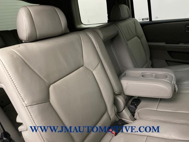 2009 Honda Pilot 4WD 4dr EX-L, available for sale in Naugatuck, Connecticut | J&M Automotive Sls&Svc LLC. Naugatuck, Connecticut 2009 Honda Pilot 4WD 4dr EX-L, available for sale in Naugatuck, Connecticut | J&M Automotive Sls&Svc LLC. Naugatuck, Connecticut