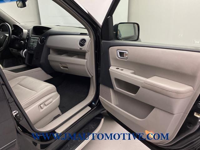 2009 Honda Pilot 4WD 4dr EX-L, available for sale in Naugatuck, Connecticut | J&M Automotive Sls&Svc LLC. Naugatuck, Connecticut 2009 Honda Pilot 4WD 4dr EX-L, available for sale in Naugatuck, Connecticut | J&M Automotive Sls&Svc LLC. Naugatuck, Connecticut