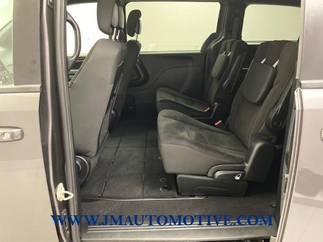 2018 Dodge Grand Caravan SE Plus Wagon, available for sale in Naugatuck, Connecticut | J&M Automotive Sls&Svc LLC. Naugatuck, Connecticut 2018 Dodge Grand Caravan SE Plus Wagon, available for sale in Naugatuck, Connecticut | J&M Automotive Sls&Svc LLC. Naugatuck, Connecticut