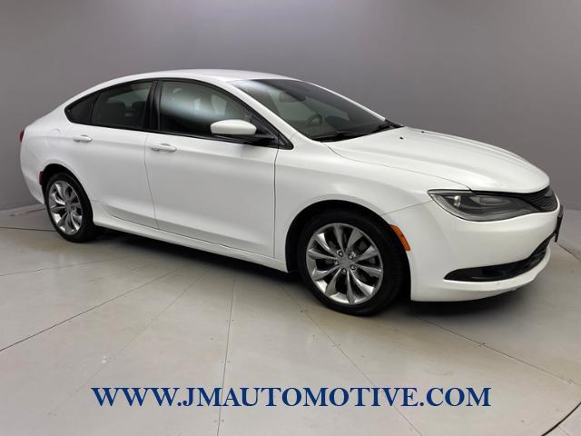 2015 Chrysler 200 4dr Sdn S AWD, available for sale in Naugatuck, Connecticut | J&M Automotive Sls&Svc LLC. Naugatuck, Connecticut 2015 Chrysler 200 4dr Sdn S AWD, available for sale in Naugatuck, Connecticut | J&M Automotive Sls&Svc LLC. Naugatuck, Connecticut