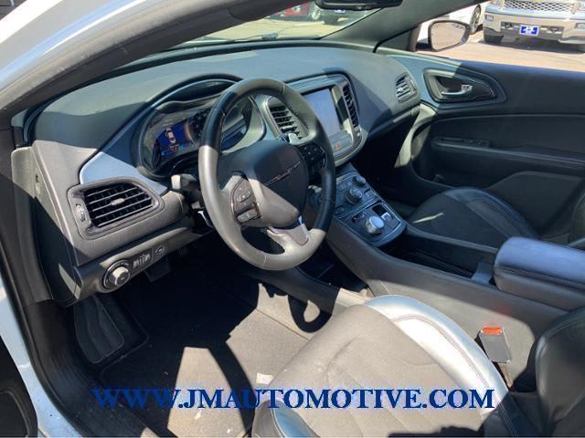 2015 Chrysler 200 4dr Sdn S AWD, available for sale in Naugatuck, Connecticut | J&M Automotive Sls&Svc LLC. Naugatuck, Connecticut 2015 Chrysler 200 4dr Sdn S AWD, available for sale in Naugatuck, Connecticut | J&M Automotive Sls&Svc LLC. Naugatuck, Connecticut