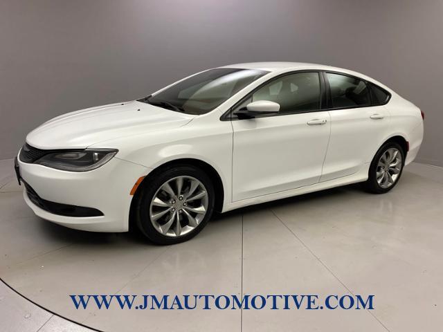 2015 Chrysler 200 4dr Sdn S AWD, available for sale in Naugatuck, Connecticut | J&M Automotive Sls&Svc LLC. Naugatuck, Connecticut 2015 Chrysler 200 4dr Sdn S AWD, available for sale in Naugatuck, Connecticut | J&M Automotive Sls&Svc LLC. Naugatuck, Connecticut
