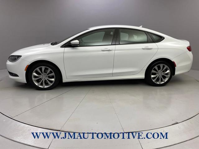 2015 Chrysler 200 4dr Sdn S AWD, available for sale in Naugatuck, Connecticut | J&M Automotive Sls&Svc LLC. Naugatuck, Connecticut 2015 Chrysler 200 4dr Sdn S AWD, available for sale in Naugatuck, Connecticut | J&M Automotive Sls&Svc LLC. Naugatuck, Connecticut
