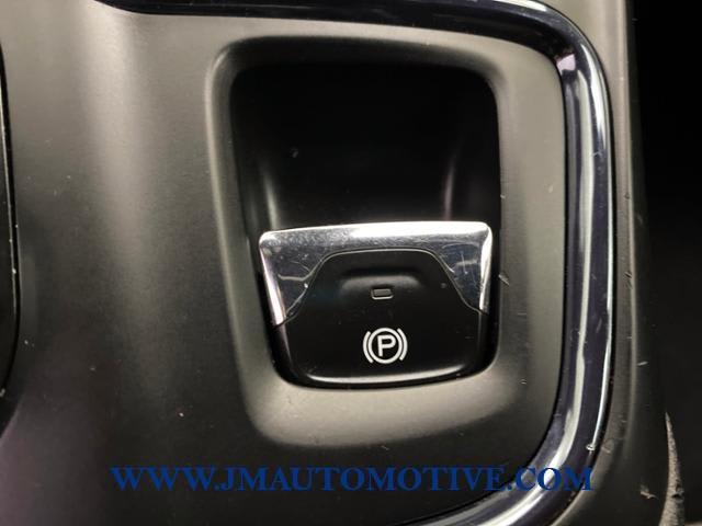 2015 Chrysler 200 4dr Sdn S AWD, available for sale in Naugatuck, Connecticut | J&M Automotive Sls&Svc LLC. Naugatuck, Connecticut 2015 Chrysler 200 4dr Sdn S AWD, available for sale in Naugatuck, Connecticut | J&M Automotive Sls&Svc LLC. Naugatuck, Connecticut