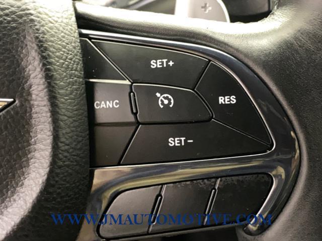 2015 Chrysler 200 4dr Sdn S AWD, available for sale in Naugatuck, Connecticut | J&M Automotive Sls&Svc LLC. Naugatuck, Connecticut 2015 Chrysler 200 4dr Sdn S AWD, available for sale in Naugatuck, Connecticut | J&M Automotive Sls&Svc LLC. Naugatuck, Connecticut