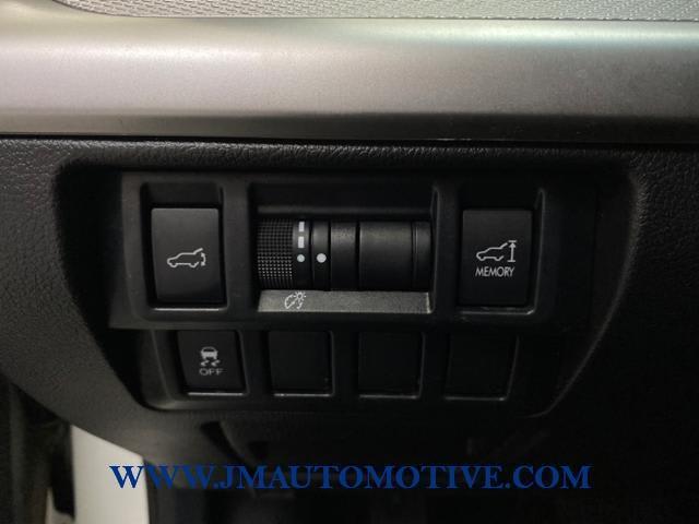 2016 Subaru Outback 4dr Wgn 2.5i Premium PZEV, available for sale in Naugatuck, Connecticut | J&M Automotive Sls&Svc LLC. Naugatuck, Connecticut 2016 Subaru Outback 4dr Wgn 2.5i Premium PZEV, available for sale in Naugatuck, Connecticut | J&M Automotive Sls&Svc LLC. Naugatuck, Connecticut