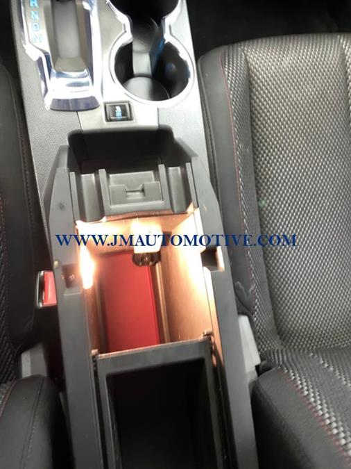 2016 Chevrolet Equinox FWD 4dr LS, available for sale in Naugatuck, Connecticut | J&M Automotive Sls&Svc LLC. Naugatuck, Connecticut 2016 Chevrolet Equinox FWD 4dr LS, available for sale in Naugatuck, Connecticut | J&M Automotive Sls&Svc LLC. Naugatuck, Connecticut