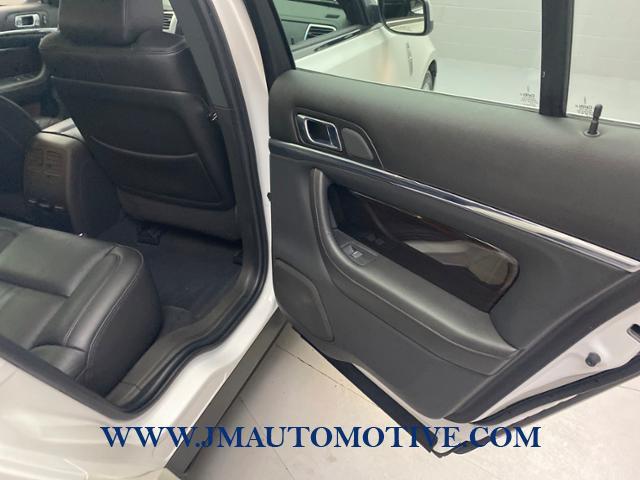 2011 Lincoln Mks 4dr Sdn 3.7L FWD, available for sale in Naugatuck, Connecticut | J&M Automotive Sls&Svc LLC. Naugatuck, Connecticut 2011 Lincoln Mks 4dr Sdn 3.7L FWD, available for sale in Naugatuck, Connecticut | J&M Automotive Sls&Svc LLC. Naugatuck, Connecticut