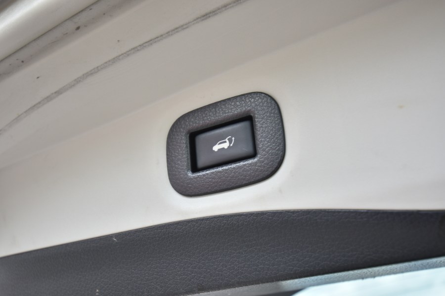 2017 Nissan Rogue 2017.5 AWD SL, available for sale in Waterbury, Connecticut | Highline Car Connection. Waterbury, Connecticut 2017 Nissan Rogue 2017.5 AWD SL, available for sale in Waterbury, Connecticut | Highline Car Connection. Waterbury, Connecticut