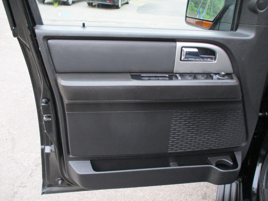 2011 Ford Expedition EL 4WD 4dr Limited, available for sale in Meriden, Connecticut | Cos Central Auto. Meriden, Connecticut 2011 Ford Expedition EL 4WD 4dr Limited, available for sale in Meriden, Connecticut | Cos Central Auto. Meriden, Connecticut