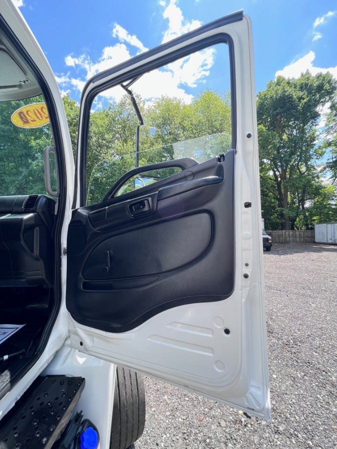 2020 HINO 268A 26 FEET DRY BOX + LIFT GATE + NO CDL, available for sale in South Amboy, New Jersey | NJ Truck Spot. South Amboy, New Jersey 2020 HINO 268A 26 FEET DRY BOX + LIFT GATE + NO CDL, available for sale in South Amboy, New Jersey | NJ Truck Spot. South Amboy, New Jersey