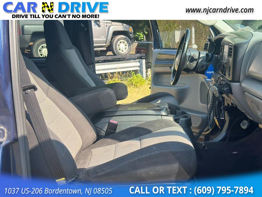2004 Ford F-250 Sd XLT Crew Cab Long Bed 4WD, available for sale in Burlington, New Jersey | Car N Drive. Burlington, New Jersey 2004 Ford F-250 Sd XLT Crew Cab Long Bed 4WD, available for sale in Burlington, New Jersey | Car N Drive. Burlington, New Jersey
