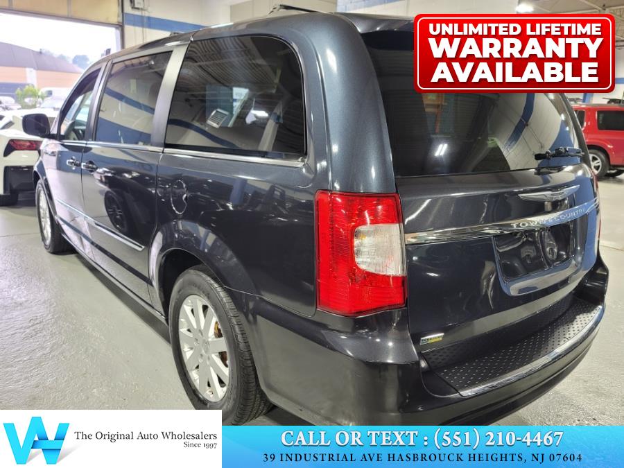 2013 Chrysler Town & Country 4dr Wgn Touring, available for sale in Lodi, New Jersey | AW Auto & Truck Wholesalers, Inc. Lodi, New Jersey 2013 Chrysler Town & Country 4dr Wgn Touring, available for sale in Lodi, New Jersey | AW Auto & Truck Wholesalers, Inc. Lodi, New Jersey