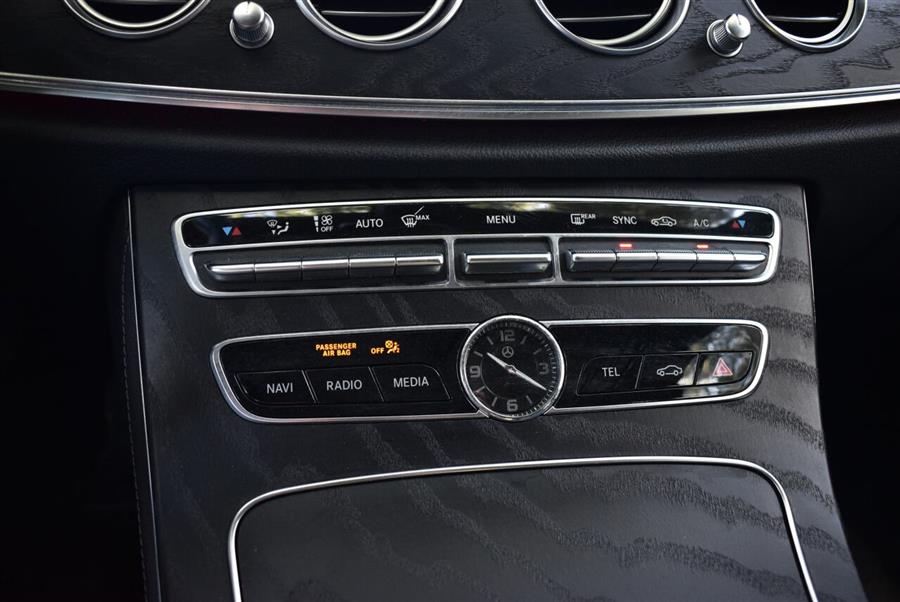 2020 Mercedes-benz E-class E 350 4MATIC AWD 4dr Sedan, available for sale in Great Neck, New York | Camy Cars. Great Neck, New York 2020 Mercedes-benz E-class E 350 4MATIC AWD 4dr Sedan, available for sale in Great Neck, New York | Camy Cars. Great Neck, New York