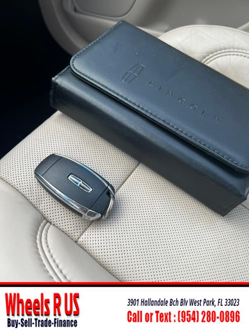 2017 Lincoln MKZ Reserve FWD, available for sale in West Park, Florida | Wheels R Us. West Park, Florida 2017 Lincoln MKZ Reserve FWD, available for sale in West Park, Florida | Wheels R Us. West Park, Florida