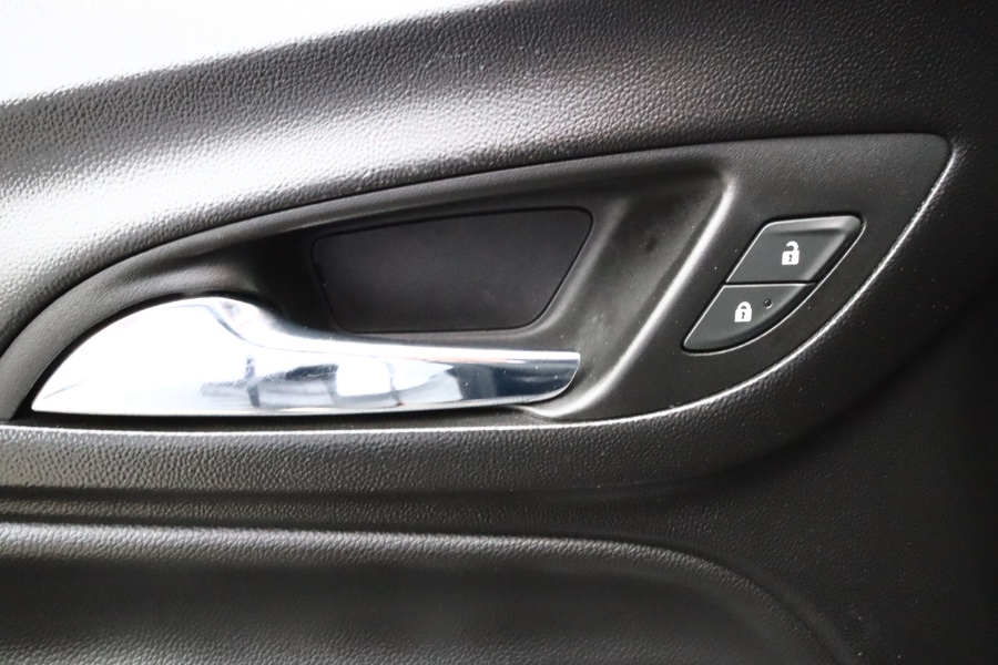 2019 Chevrolet Equinox AWD 4dr LT w/2FL, available for sale in Jamaica, New York | Hillside Auto Mall Inc.. Jamaica, New York 2019 Chevrolet Equinox AWD 4dr LT w/2FL, available for sale in Jamaica, New York | Hillside Auto Mall Inc.. Jamaica, New York