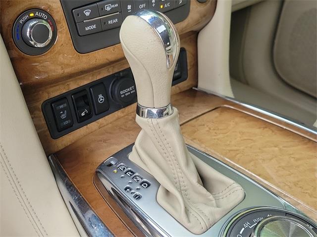 2014 Infiniti Qx80 Base, available for sale in Stratford, Connecticut | Wiz Leasing Inc. Stratford, Connecticut 2014 Infiniti Qx80 Base, available for sale in Stratford, Connecticut | Wiz Leasing Inc. Stratford, Connecticut