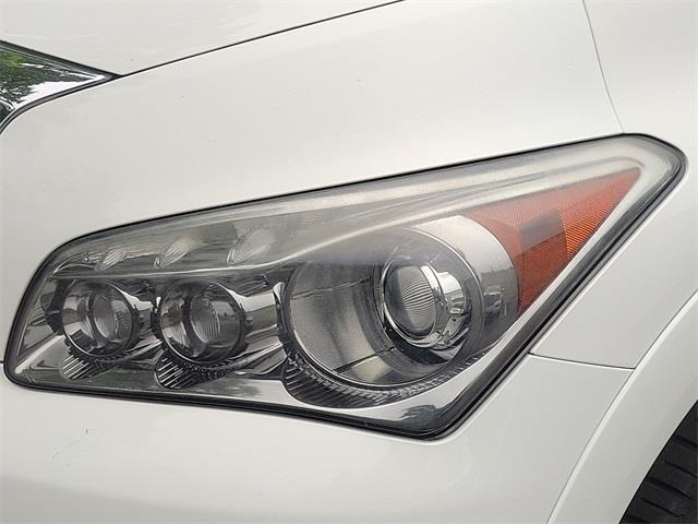 2014 Infiniti Qx80 Base, available for sale in Stratford, Connecticut | Wiz Leasing Inc. Stratford, Connecticut 2014 Infiniti Qx80 Base, available for sale in Stratford, Connecticut | Wiz Leasing Inc. Stratford, Connecticut