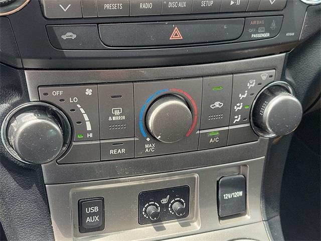 2012 Toyota Highlander Limited, available for sale in Stratford, Connecticut | Wiz Leasing Inc. Stratford, Connecticut 2012 Toyota Highlander Limited, available for sale in Stratford, Connecticut | Wiz Leasing Inc. Stratford, Connecticut