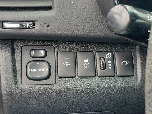 2012 Toyota Highlander Limited, available for sale in Stratford, Connecticut | Wiz Leasing Inc. Stratford, Connecticut 2012 Toyota Highlander Limited, available for sale in Stratford, Connecticut | Wiz Leasing Inc. Stratford, Connecticut