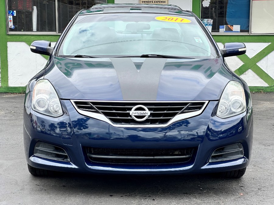 2011 Nissan Altima 2dr Cpe I4 CVT 2.5 S, available for sale in Corona, California | Green Light Auto. Corona, California 2011 Nissan Altima 2dr Cpe I4 CVT 2.5 S, available for sale in Corona, California | Green Light Auto. Corona, California
