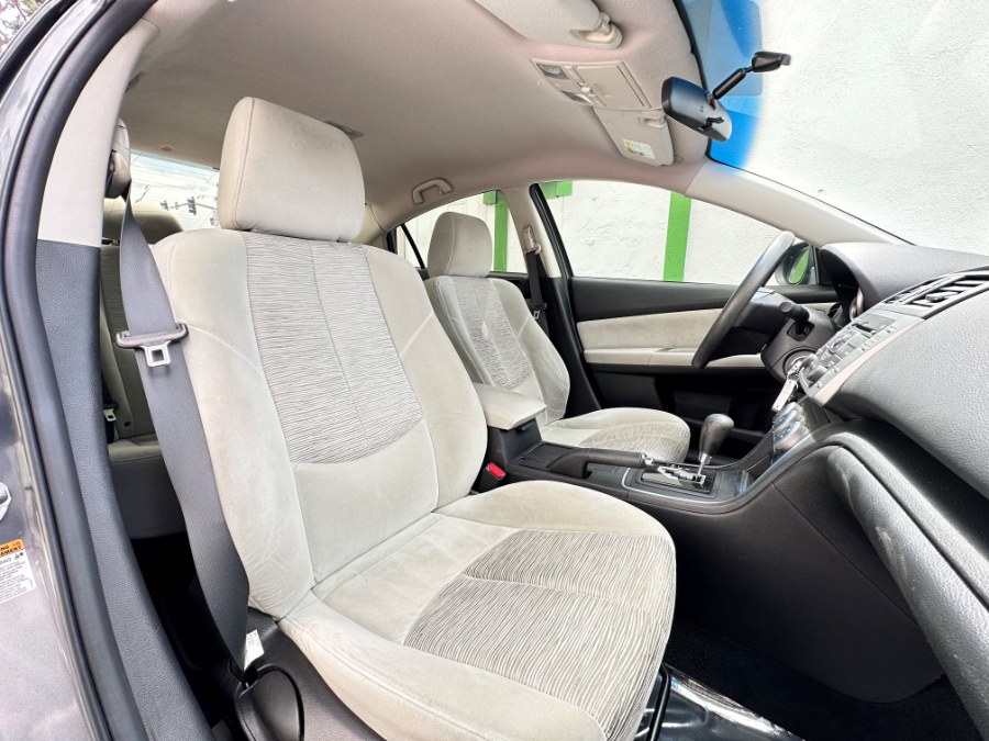 2010 Mazda Mazda6 4dr Sdn Auto i Sport, available for sale in Corona, California | Green Light Auto. Corona, California 2010 Mazda Mazda6 4dr Sdn Auto i Sport, available for sale in Corona, California | Green Light Auto. Corona, California