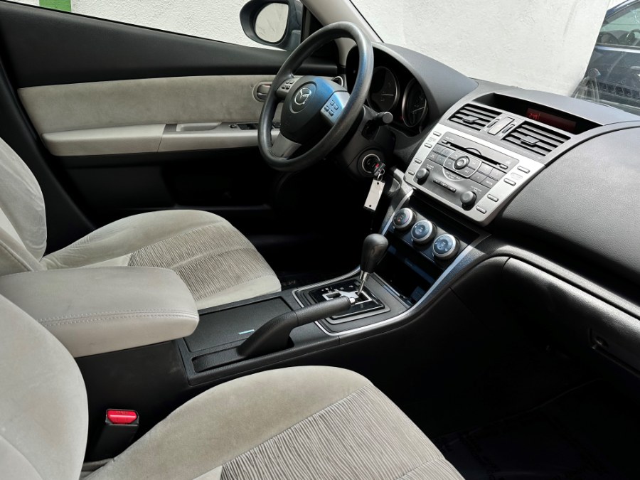 2010 Mazda Mazda6 4dr Sdn Auto i Sport, available for sale in Corona, California | Green Light Auto. Corona, California 2010 Mazda Mazda6 4dr Sdn Auto i Sport, available for sale in Corona, California | Green Light Auto. Corona, California