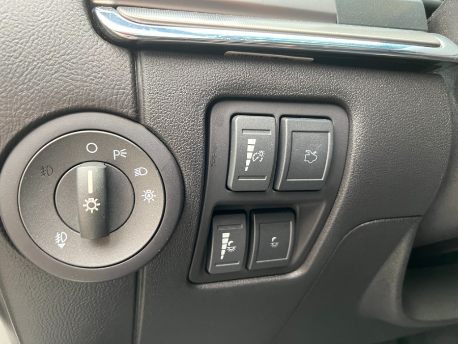 2012 Lincoln MKZ 4dr Sdn AWD, available for sale in Bristol, Connecticut | Bristol Auto Center LLC. Bristol, Connecticut 2012 Lincoln MKZ 4dr Sdn AWD, available for sale in Bristol, Connecticut | Bristol Auto Center LLC. Bristol, Connecticut