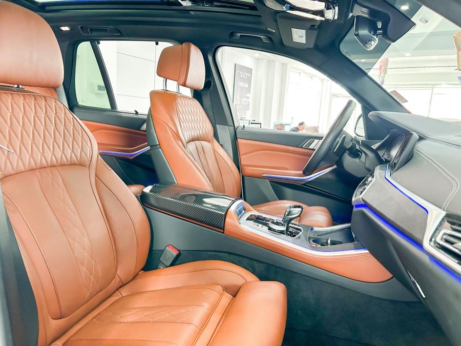 2022 BMW X5 xDrive40i Sports Activity Vehicle, available for sale in Franklin Square, New York | Luxury Motor Club. Franklin Square, New York 2022 BMW X5 xDrive40i Sports Activity Vehicle, available for sale in Franklin Square, New York | Luxury Motor Club. Franklin Square, New York