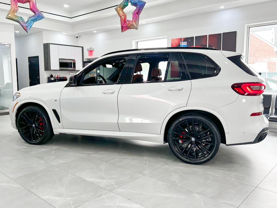 2022 BMW X5 xDrive40i Sports Activity Vehicle, available for sale in Franklin Square, New York | Luxury Motor Club. Franklin Square, New York 2022 BMW X5 xDrive40i Sports Activity Vehicle, available for sale in Franklin Square, New York | Luxury Motor Club. Franklin Square, New York