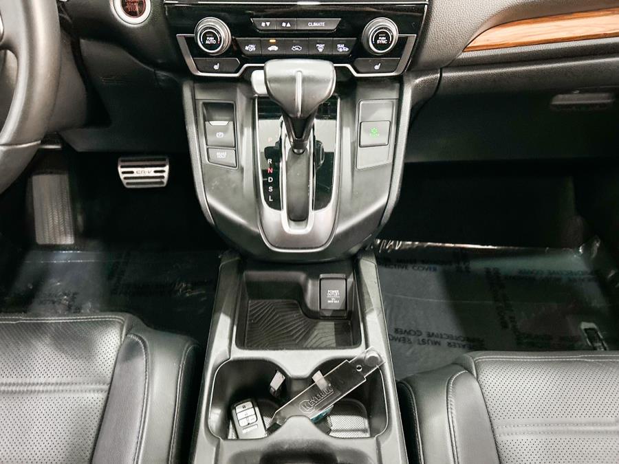 2018 Honda CR-V EX-L AWD, available for sale in Franklin Square, New York | Luxury Motor Club. Franklin Square, New York 2018 Honda CR-V EX-L AWD, available for sale in Franklin Square, New York | Luxury Motor Club. Franklin Square, New York