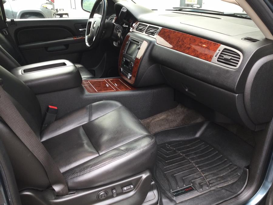 2010 Chevrolet Suburban 4WD 4dr 1500 LTZ, available for sale in Plantsville, Connecticut | L&S Automotive LLC. Plantsville, Connecticut 2010 Chevrolet Suburban 4WD 4dr 1500 LTZ, available for sale in Plantsville, Connecticut | L&S Automotive LLC. Plantsville, Connecticut
