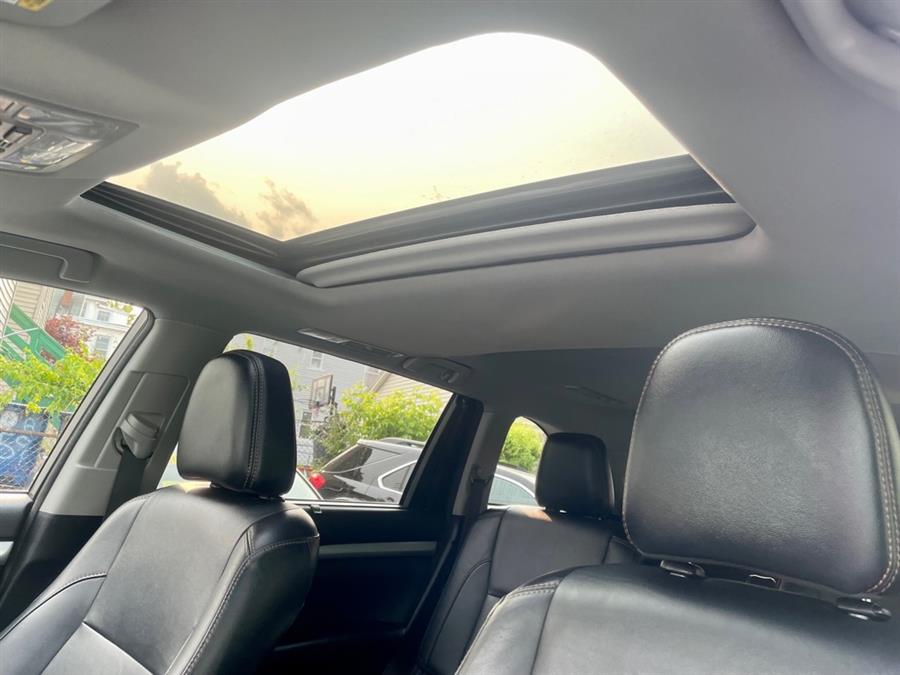 2018 Toyota Highlander XLE, available for sale in Lawrence, Massachusetts | Home Run Auto Sales Inc. Lawrence, Massachusetts 2018 Toyota Highlander XLE, available for sale in Lawrence, Massachusetts | Home Run Auto Sales Inc. Lawrence, Massachusetts