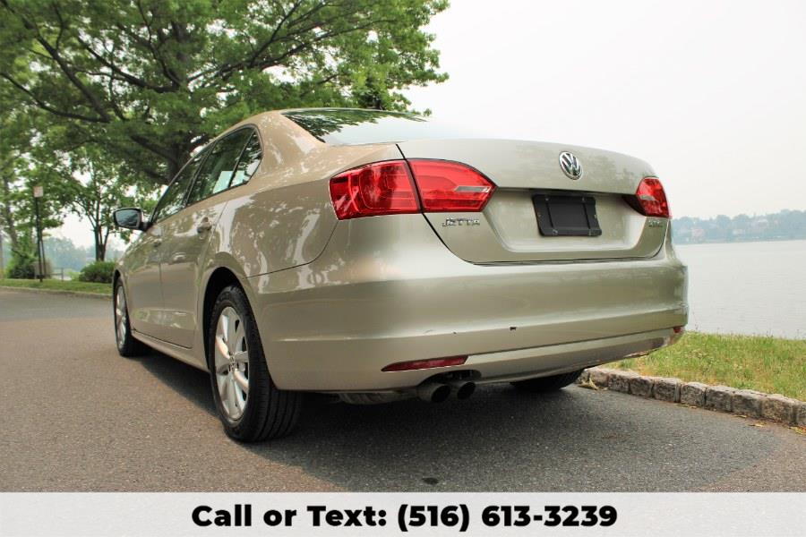 2012 Volkswagen Jetta Sedan SE, available for sale in Great Neck, New York | Great Neck Car Buyers & Sellers. Great Neck, New York 2012 Volkswagen Jetta Sedan SE, available for sale in Great Neck, New York | Great Neck Car Buyers & Sellers. Great Neck, New York
