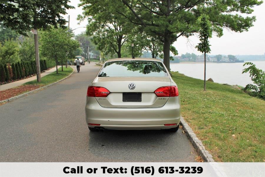 2012 Volkswagen Jetta Sedan SE, available for sale in Great Neck, New York | Great Neck Car Buyers & Sellers. Great Neck, New York 2012 Volkswagen Jetta Sedan SE, available for sale in Great Neck, New York | Great Neck Car Buyers & Sellers. Great Neck, New York