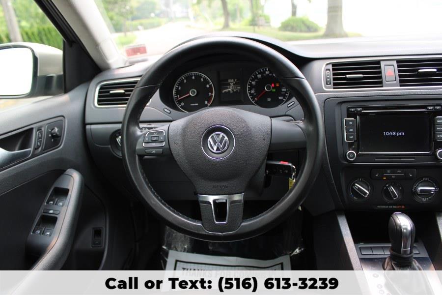 2012 Volkswagen Jetta Sedan SE, available for sale in Great Neck, New York | Great Neck Car Buyers & Sellers. Great Neck, New York 2012 Volkswagen Jetta Sedan SE, available for sale in Great Neck, New York | Great Neck Car Buyers & Sellers. Great Neck, New York
