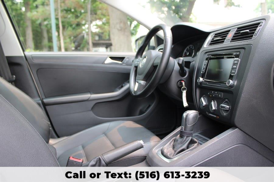 2012 Volkswagen Jetta Sedan SE, available for sale in Great Neck, New York | Great Neck Car Buyers & Sellers. Great Neck, New York 2012 Volkswagen Jetta Sedan SE, available for sale in Great Neck, New York | Great Neck Car Buyers & Sellers. Great Neck, New York