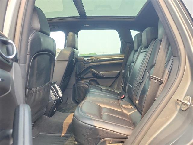 2016 Porsche Cayenne Base, available for sale in Stratford, Connecticut | Wiz Leasing Inc. Stratford, Connecticut 2016 Porsche Cayenne Base, available for sale in Stratford, Connecticut | Wiz Leasing Inc. Stratford, Connecticut