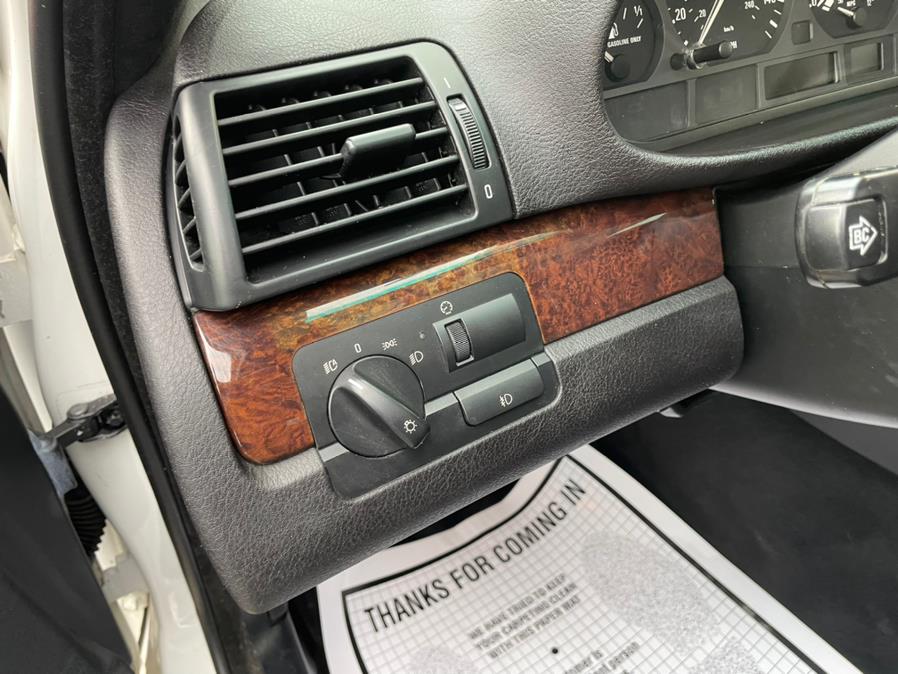 2005 BMW 3 Series 325xi AWD, available for sale in Jamaica, New York | Sylhet Motors Inc.. Jamaica, New York 2005 BMW 3 Series 325xi AWD, available for sale in Jamaica, New York | Sylhet Motors Inc.. Jamaica, New York