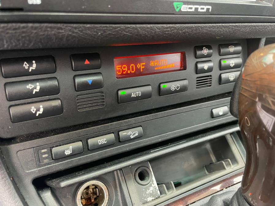 2005 BMW 3 Series 325xi AWD, available for sale in Jamaica, New York | Sylhet Motors Inc.. Jamaica, New York 2005 BMW 3 Series 325xi AWD, available for sale in Jamaica, New York | Sylhet Motors Inc.. Jamaica, New York