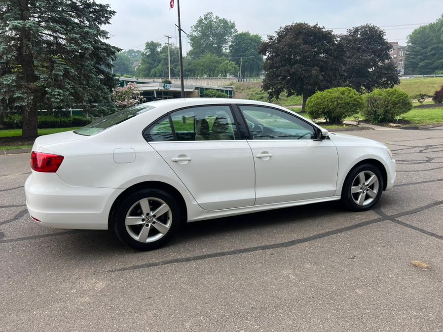 2013 Volkswagen Jetta Sedan 4dr DSG TDI w/Premium, available for sale in Waterbury, Connecticut | Platinum Auto Care. Waterbury, Connecticut 2013 Volkswagen Jetta Sedan 4dr DSG TDI w/Premium, available for sale in Waterbury, Connecticut | Platinum Auto Care. Waterbury, Connecticut