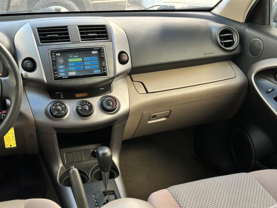 2007 Toyota RAV4 4WD 4dr 4-cyl, available for sale in Corona, California | Green Light Auto. Corona, California 2007 Toyota RAV4 4WD 4dr 4-cyl, available for sale in Corona, California | Green Light Auto. Corona, California