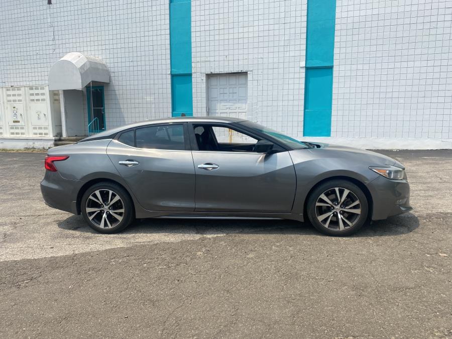 2016 Nissan Maxima 4dr Sdn 3.5 S, available for sale in Milford, Connecticut | Dealertown Auto Wholesalers. Milford, Connecticut 2016 Nissan Maxima 4dr Sdn 3.5 S, available for sale in Milford, Connecticut | Dealertown Auto Wholesalers. Milford, Connecticut