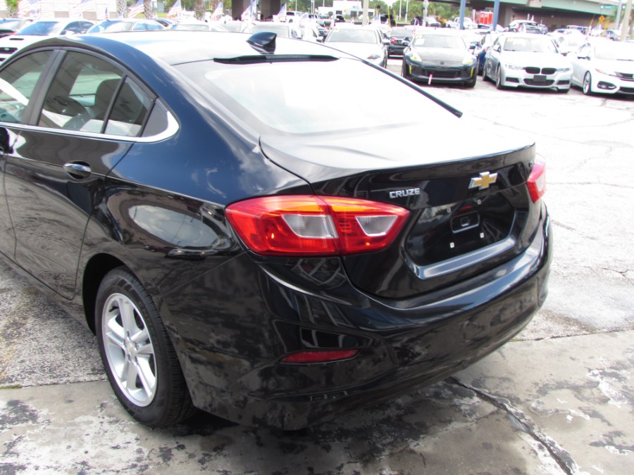2017 Chevrolet Cruze 4dr Sdn 1.4L LT w/1SD, available for sale in Orlando, Florida | VIP Auto Enterprise, Inc. Orlando, Florida 2017 Chevrolet Cruze 4dr Sdn 1.4L LT w/1SD, available for sale in Orlando, Florida | VIP Auto Enterprise, Inc. Orlando, Florida